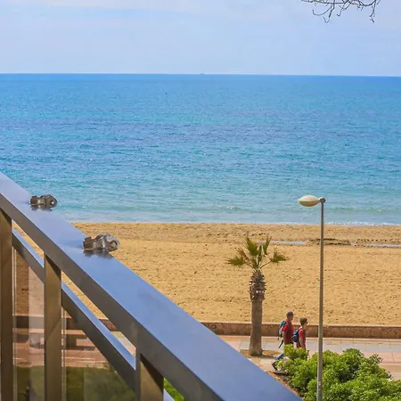 Txingudi - Only Families * Cambrils