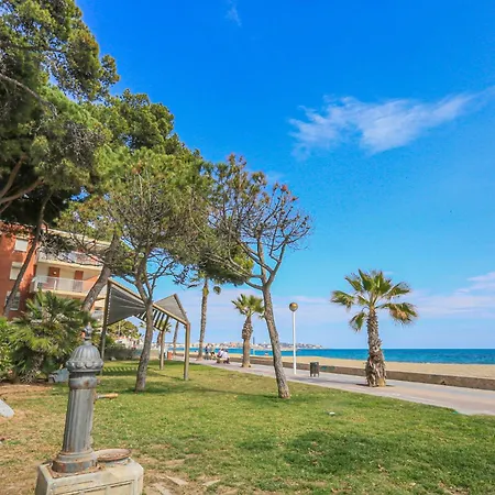 Txingudi - Only Families Apartment *