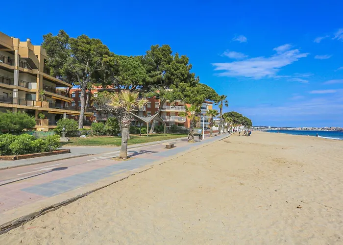 Litoral Costa Dorada - Txingudi Only Families * קמברילס